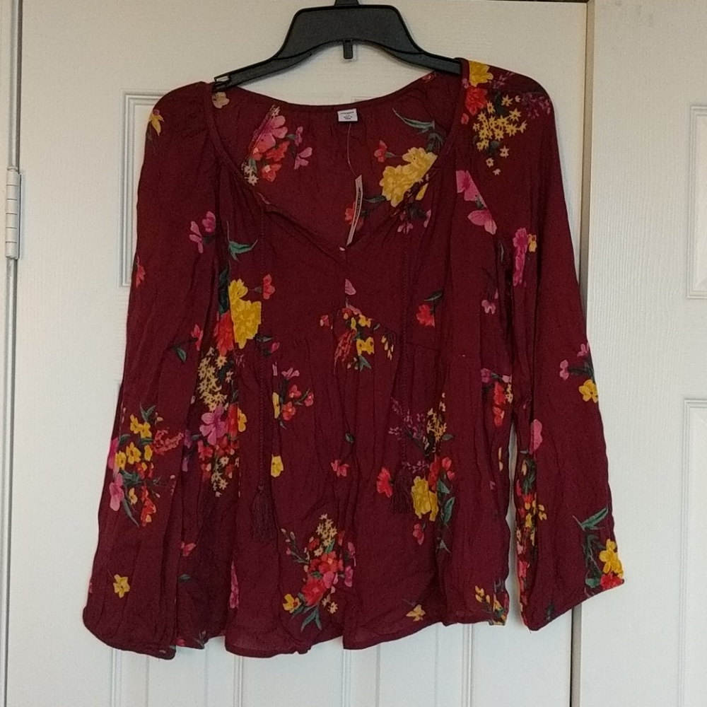 Lightweight maroon floral top